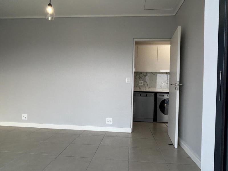 To Let 1 Bedroom Property for Rent in Sandown Western Cape